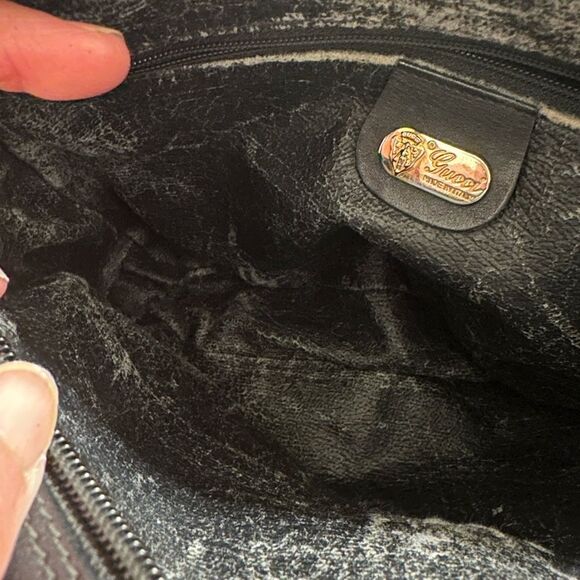 Gucci Black Crossbody Bag with Gold Zippers - Picture 6 of 8